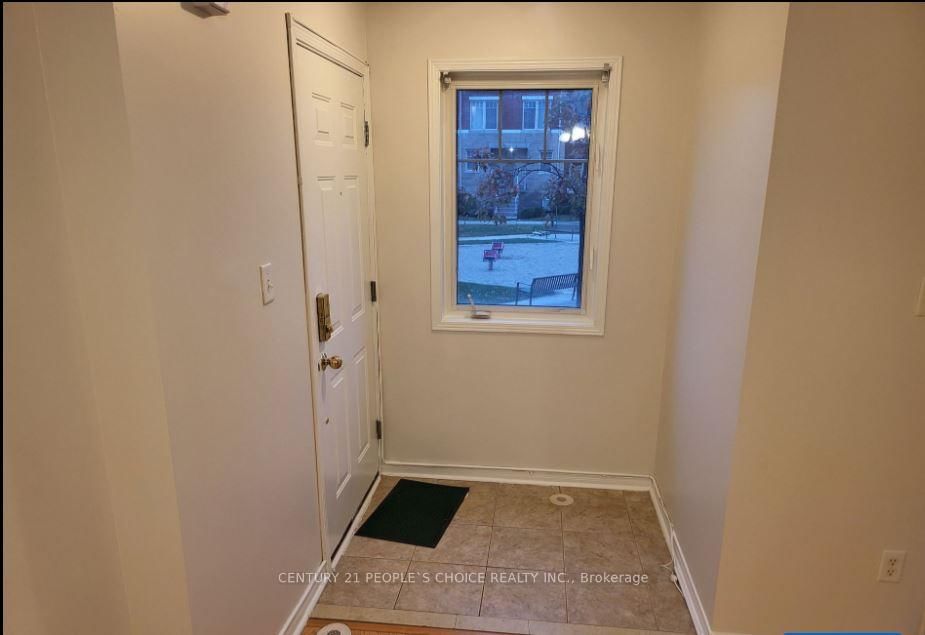 5050 Intrepid Drive, Unit 74 - Photo 4
