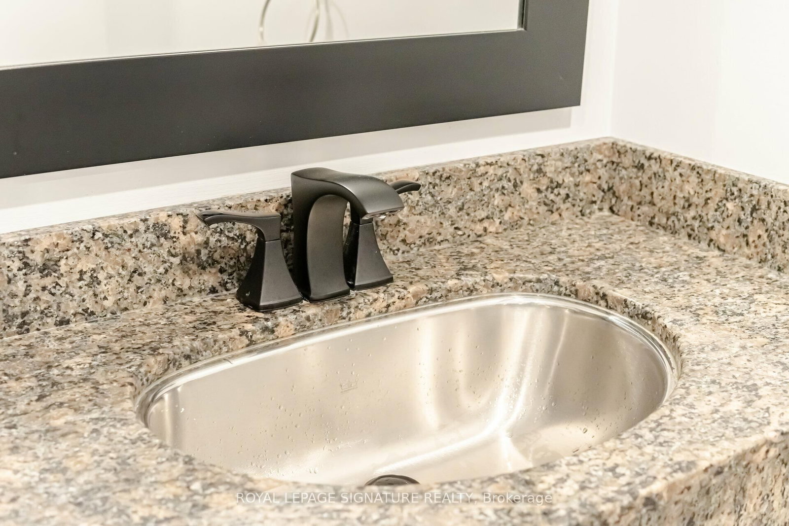 762 Vermouth Avenue - Photo 16