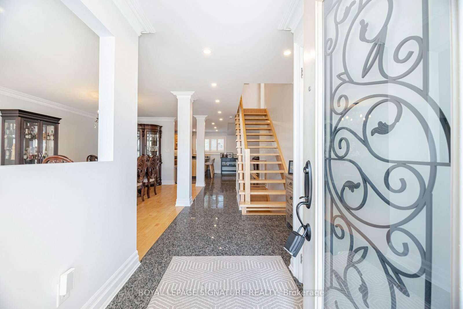 762 Vermouth Avenue - Photo 3