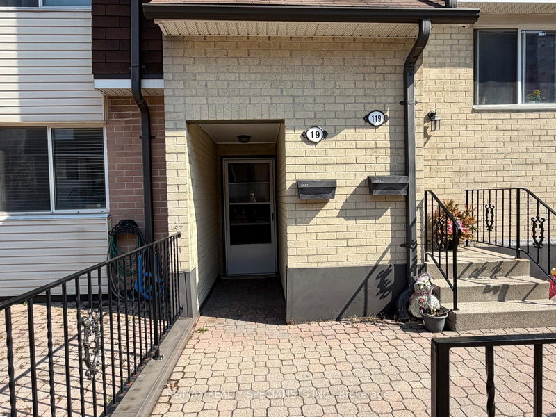 19 - 2170 Bromsgrove Rd, Mississauga, L5J 4J2 | Image 3