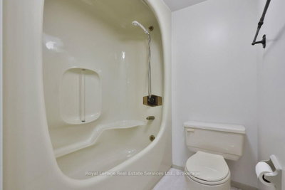2180 Marine Oakville,ON L6L 5V2 — Photo 35