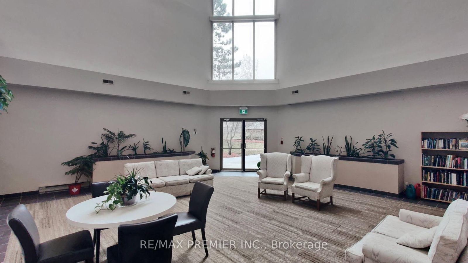 8351 Mclaughlin Road, Unit 127 - Photo 34