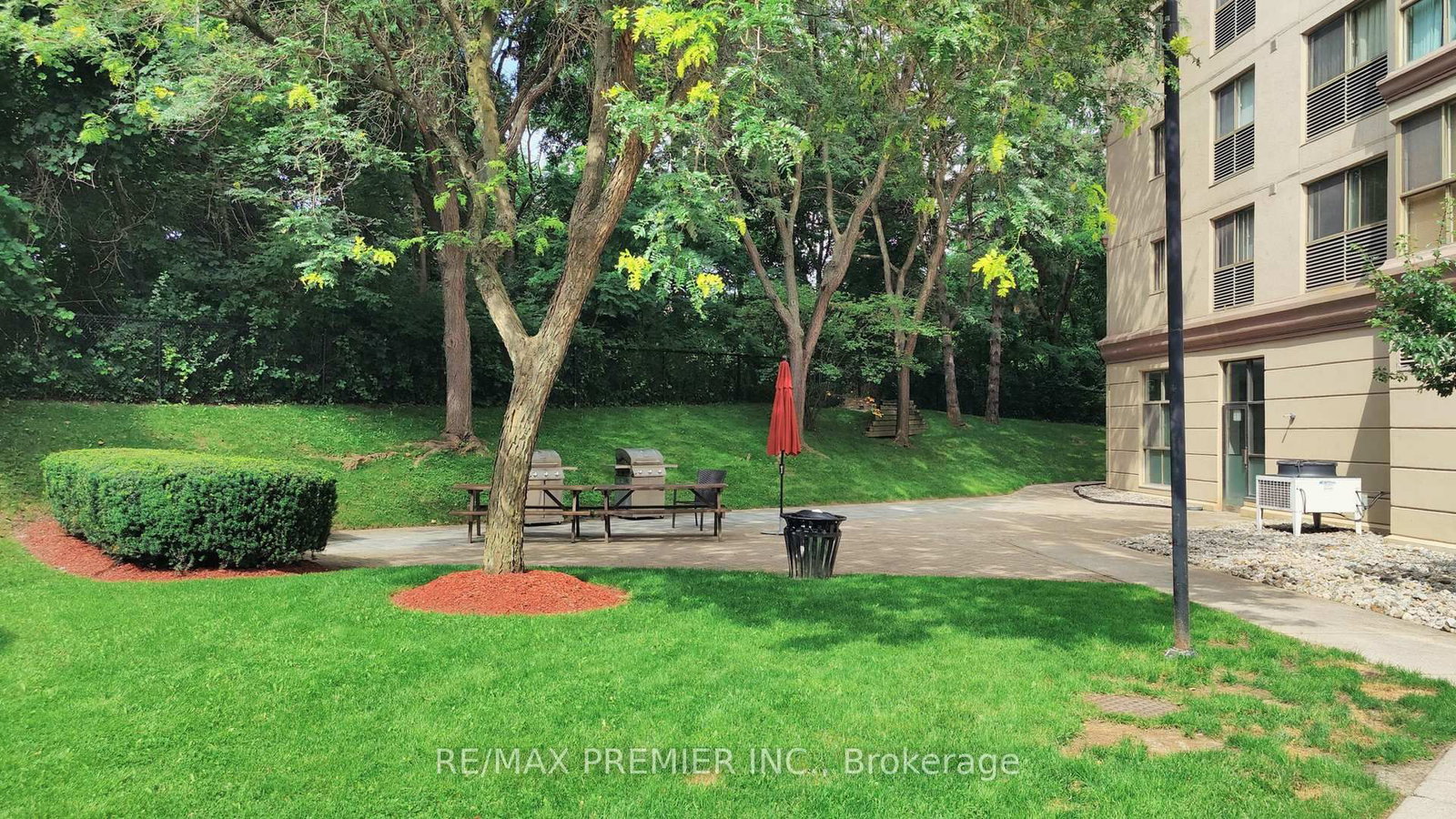 8351 Mclaughlin Road, Unit 127 - Photo 41