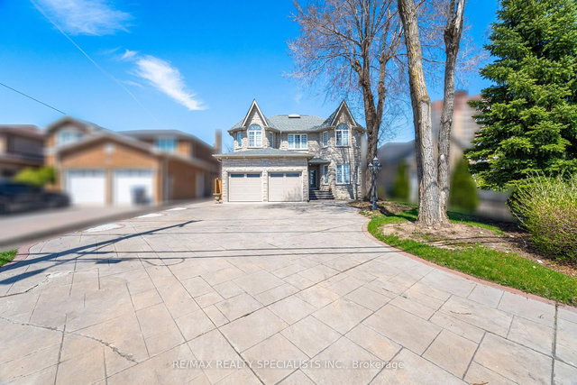 57 Fairview Road W