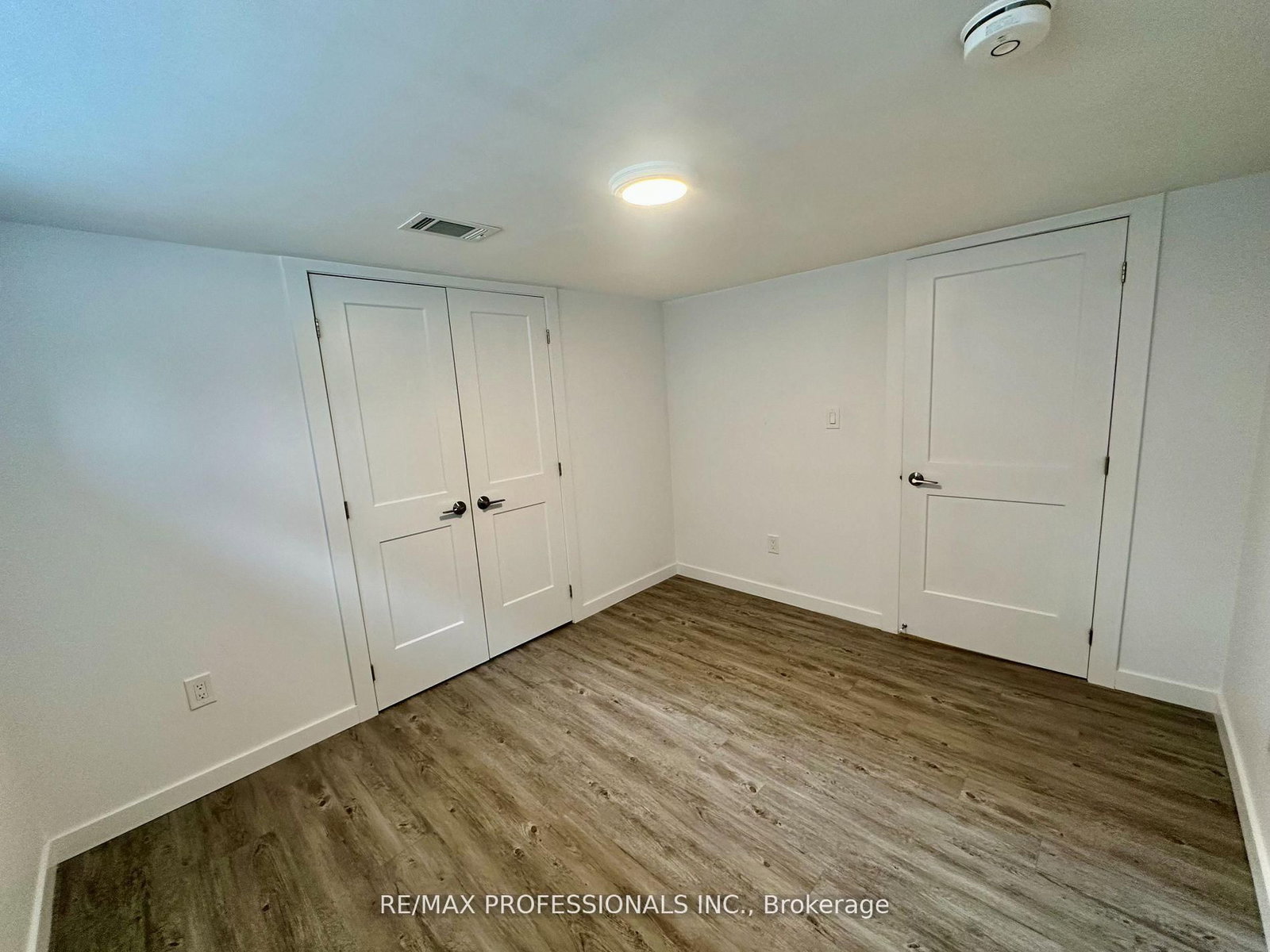 66 Whitburn Crescent, Unit Lower - Photo 10