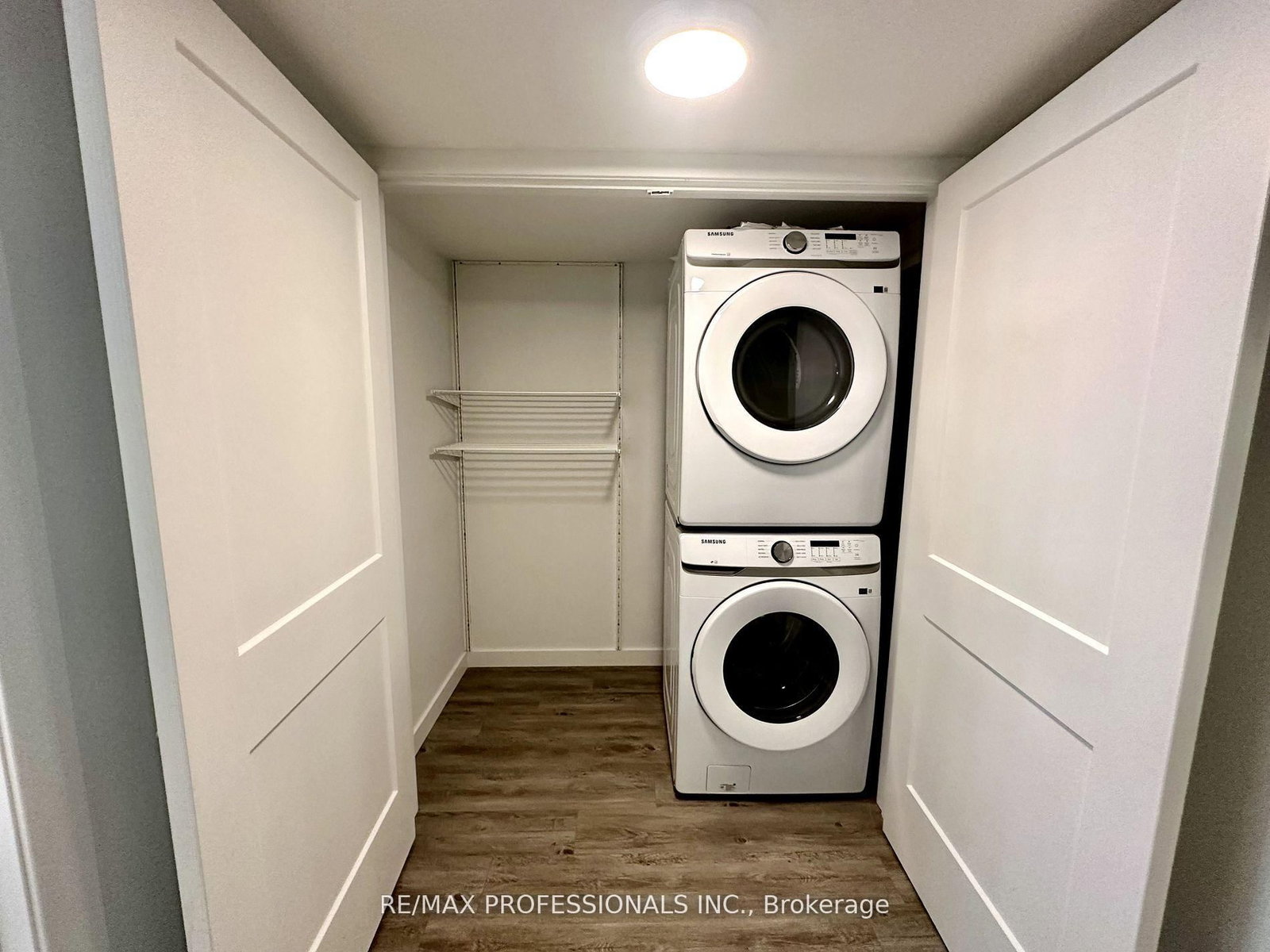 66 Whitburn Crescent, Unit Lower - Photo 14