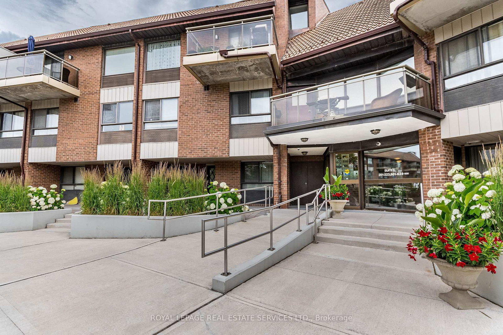 1000 Cedarglen Gate, Unit 619 - Photo 23