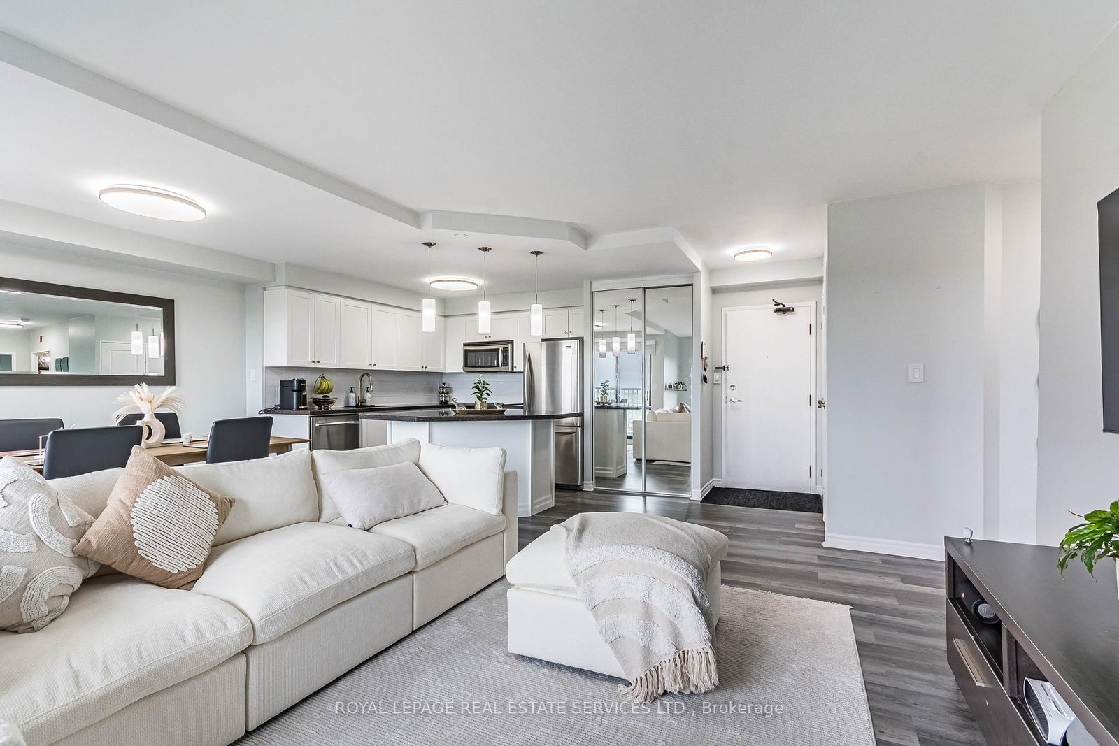 1000 Cedarglen Gate, Unit 619 - Photo 5