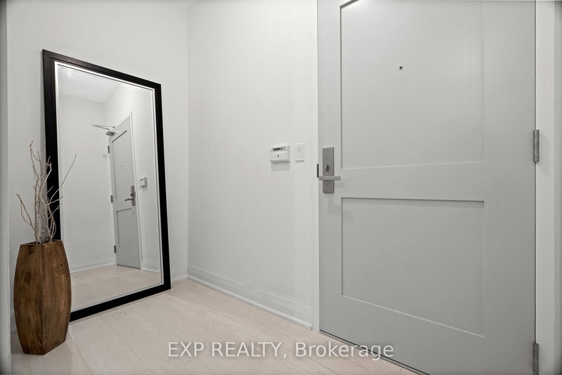 210 - 26 Gibbs Rd, Toronto, M9B 0E3 | Image 3