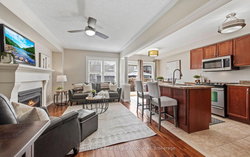 26 Snowberry Cres, Halton Hills, L7G 6M4 | Image 3