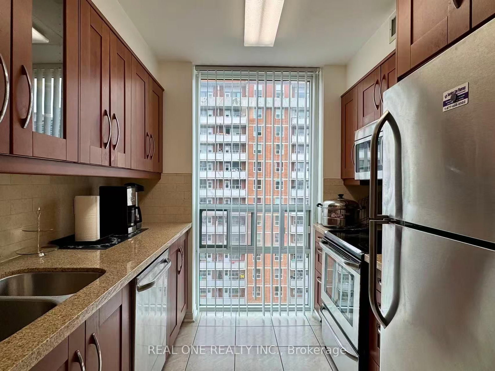 15 Michael Power Place, Unit 1507 - Photo 11