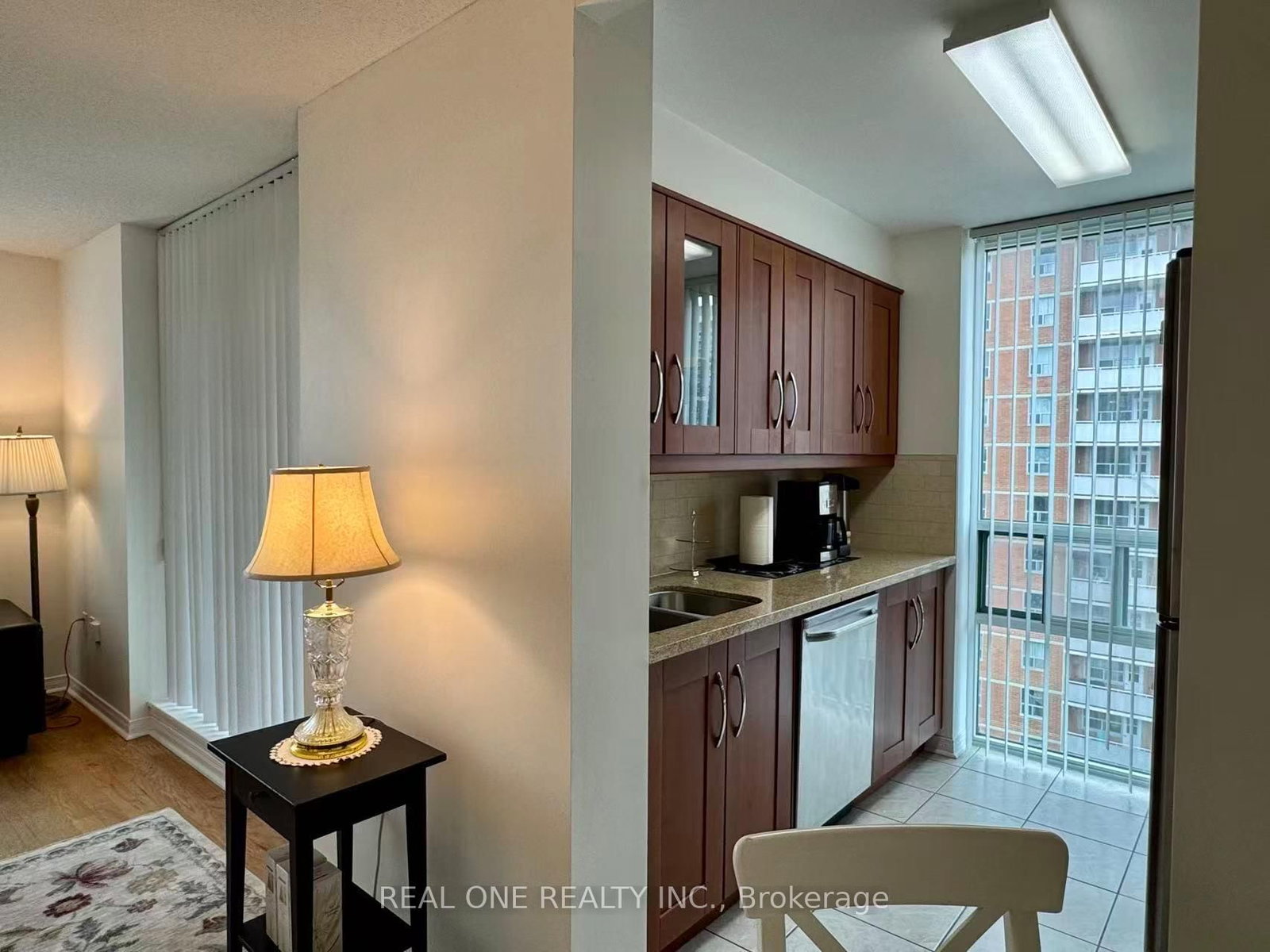 15 Michael Power Place, Unit 1507 - Photo 12