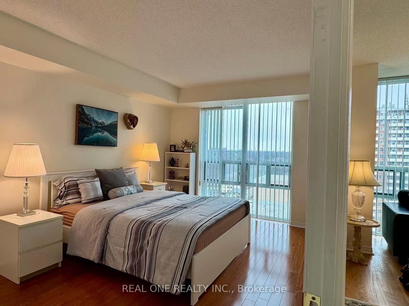 15 Michael Power Place, Unit 1507 - Photo 14