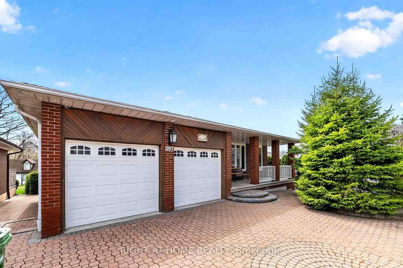 397 Maple Leaf Dr, Toronto, M6L 1P4 | Image 2