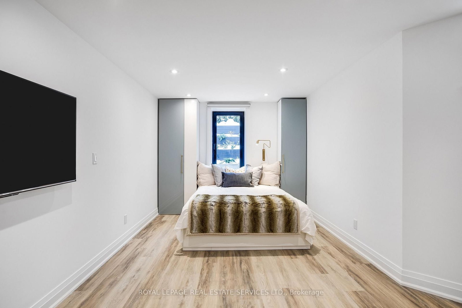 18 Milton Street, Unit Lower - Photo 4