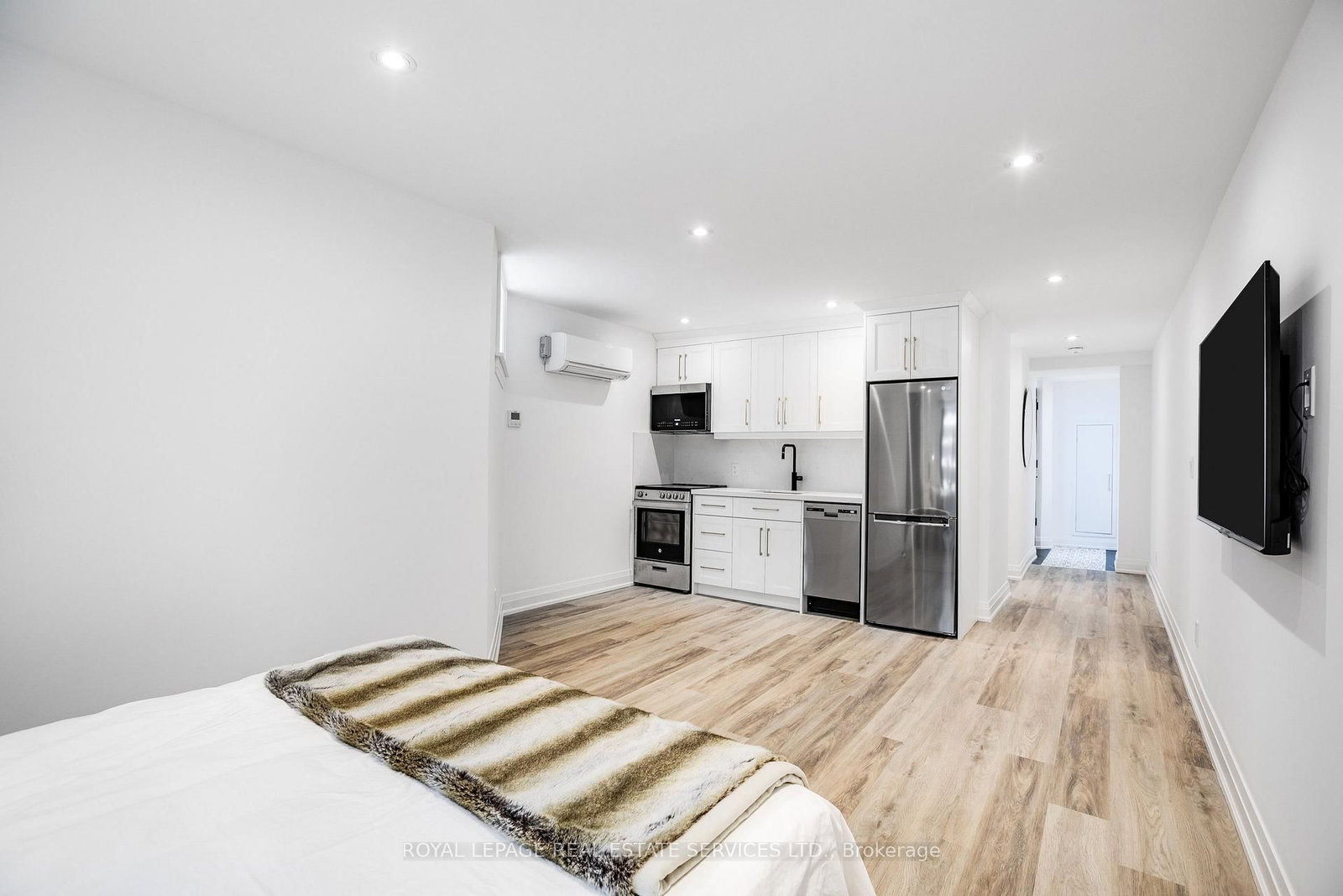 18 Milton Street, Unit Lower - Photo 5