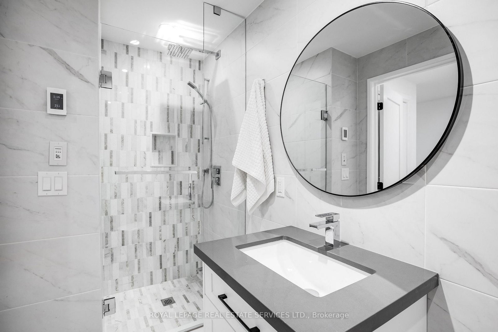 18 Milton Street, Unit Lower - Photo 9