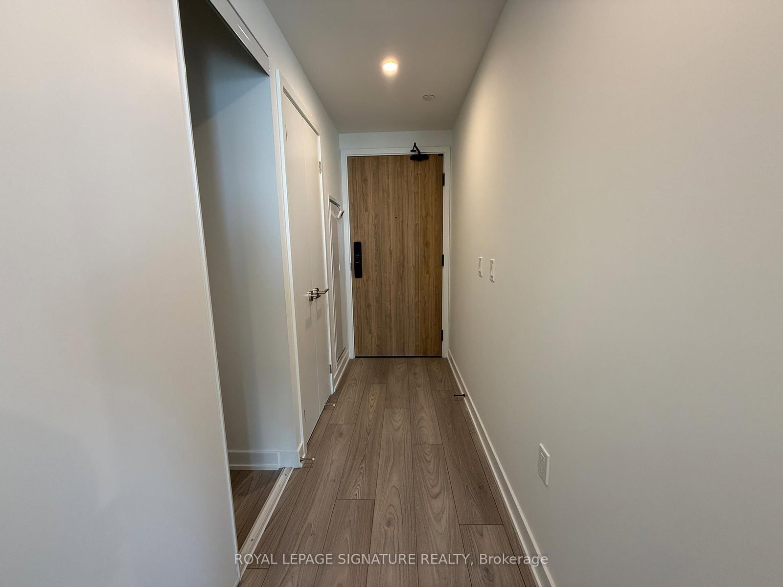 Condo for lease at 1713-1 Fairview Road, Mississauga, Ontario, L5A 4C6 - Mississauga Valleys - MLS: W13040554
