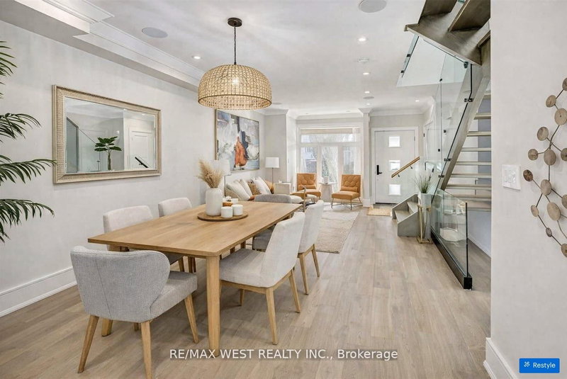 94 Lake Cres, Toronto, M8V 1W1 | Image 3