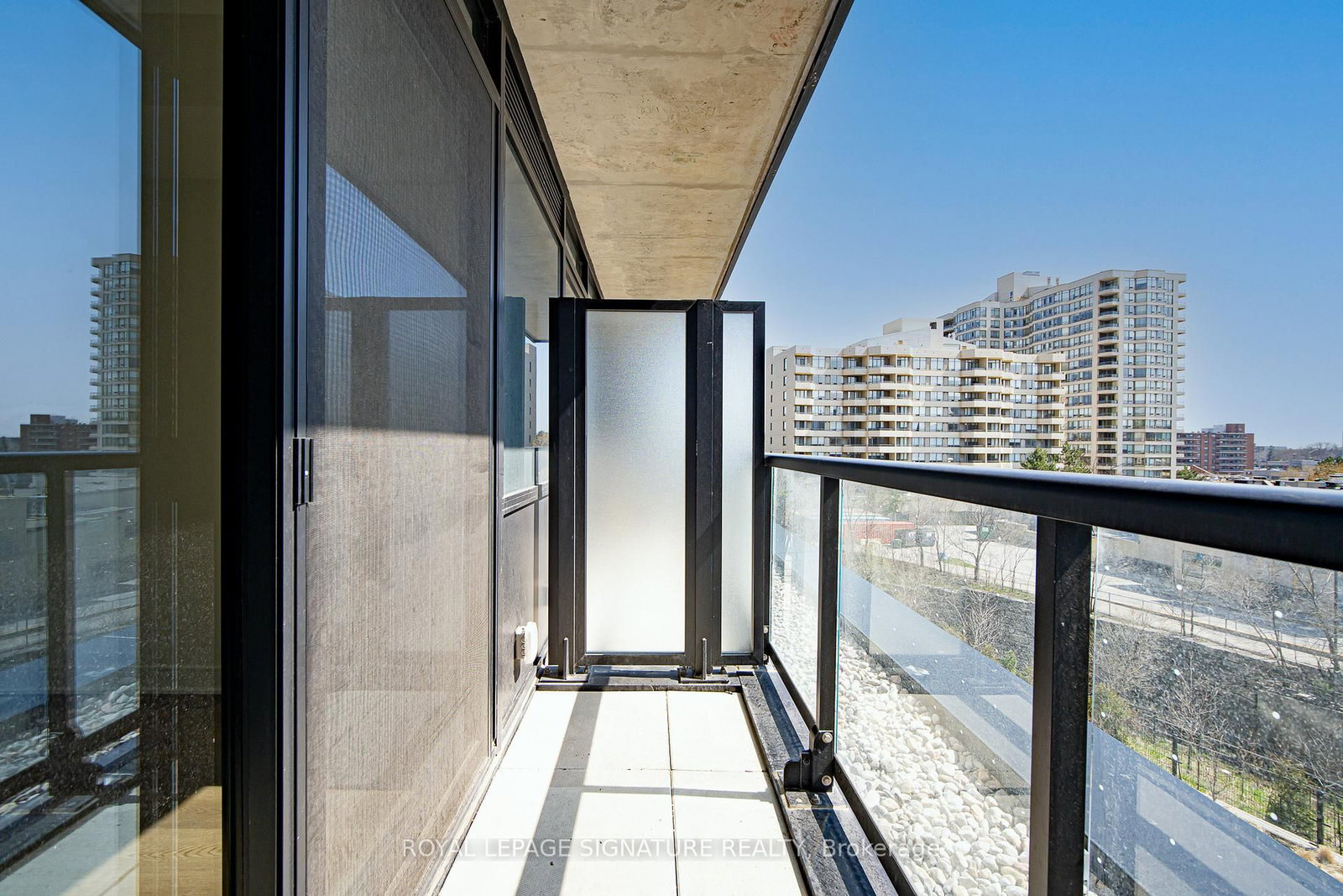 86 Dundas Street E, Unit 326 - Photo 21