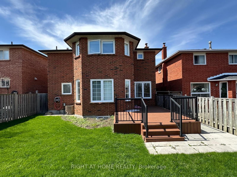 874 Wetherby Lane N, Mississauga, L4W 4S9 | Image 3