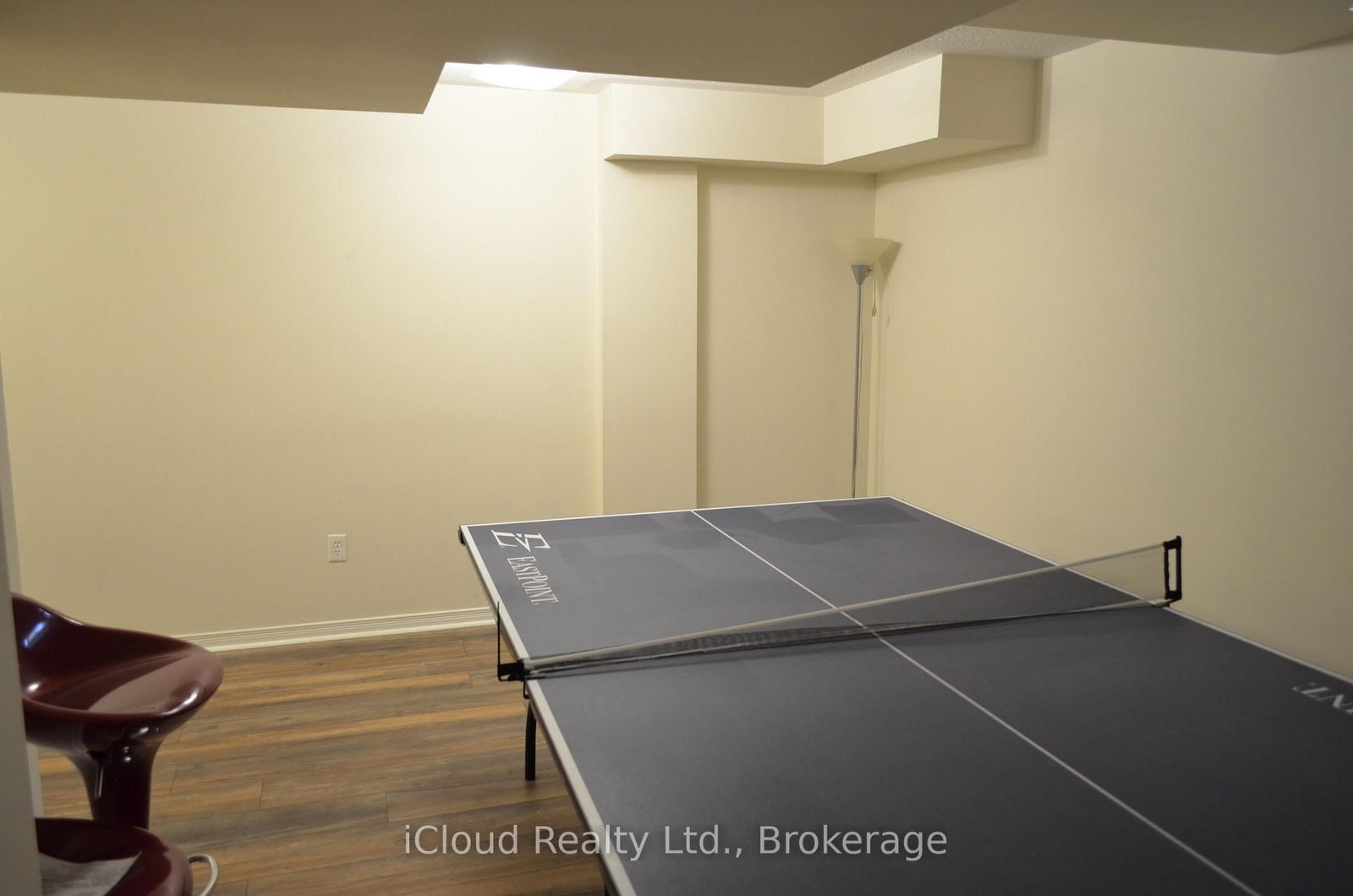 319 Aspendale Crescent, Unit Main - Photo 10