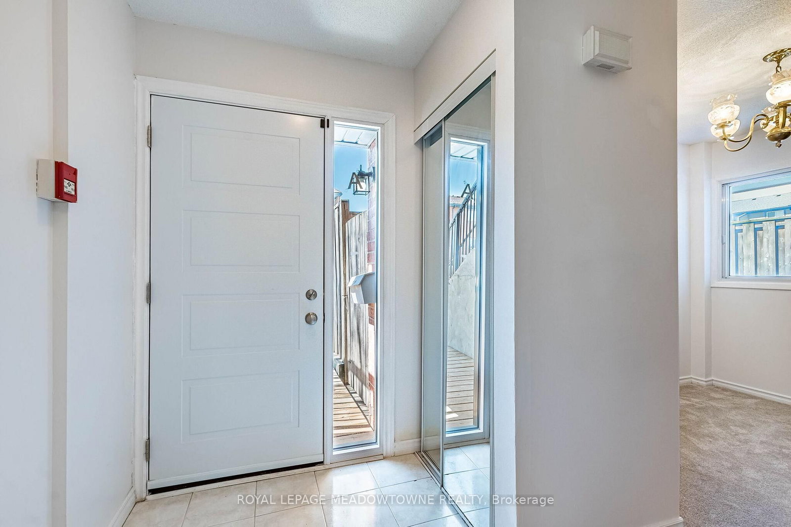 2866 Battleford Road, Unit 4A - Photo 4