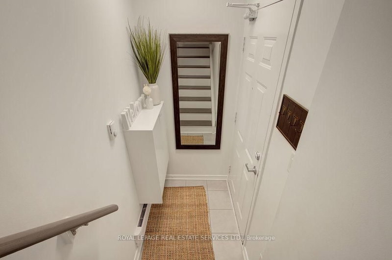 65 - 2441 Greenwich Dr, Oakville, L6M 0S3 | Image 3