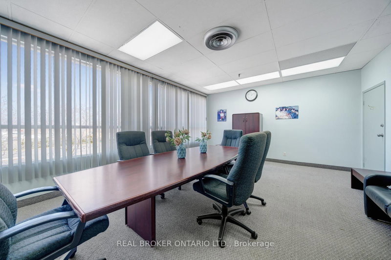 2256 Sheppard Ave W, Toronto, M9M 1L7 | Image 3