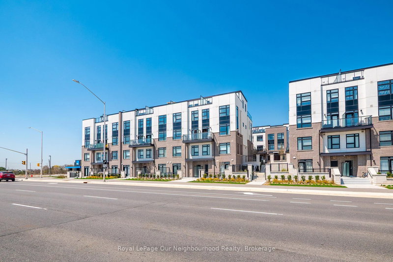 103 - 1585 Rose Way, Milton, L9T 7E7 | Image 3
