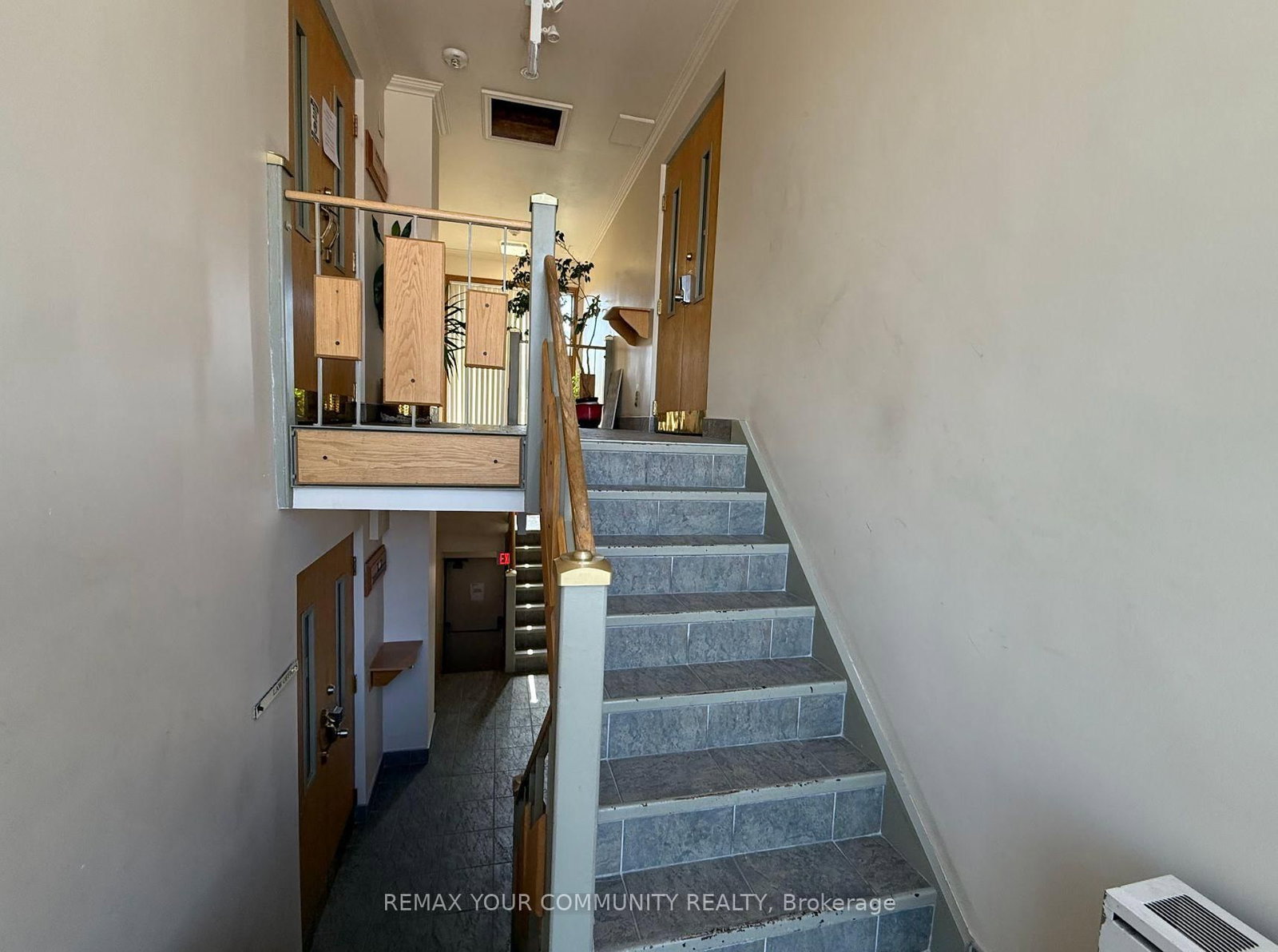 795 Wilson Avenue, Unit 101 - Photo 12