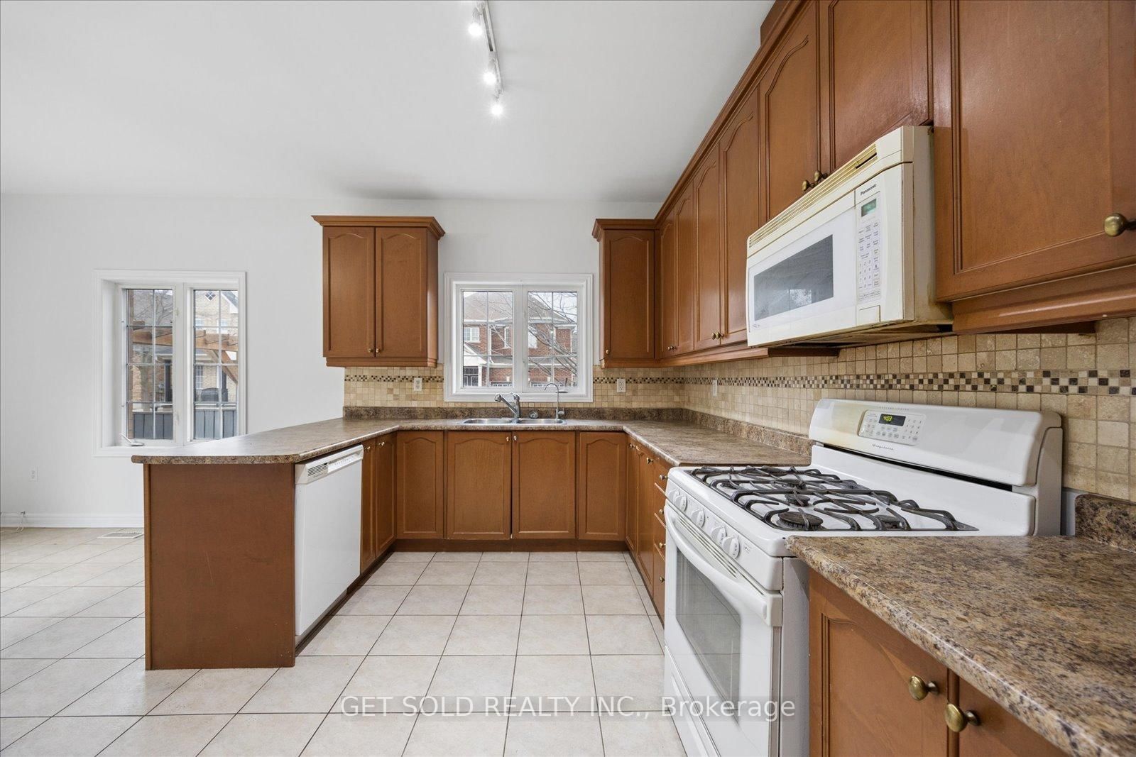 16 Deerchase Road • Brampton, ON photo 21