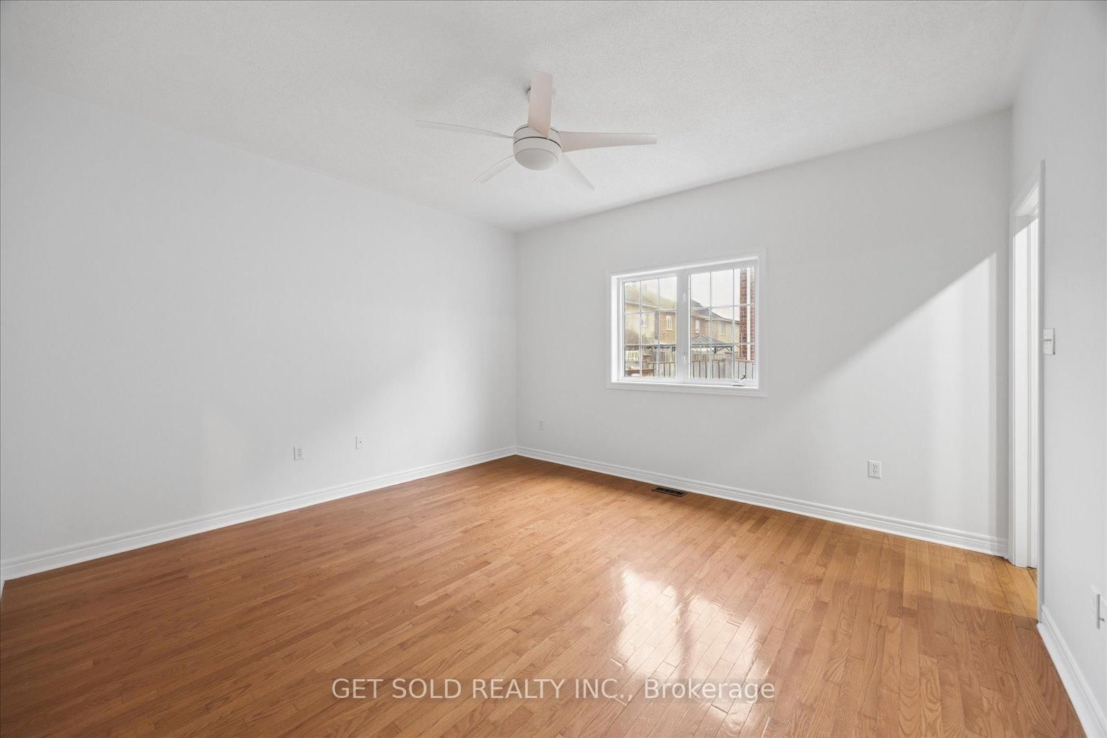 16 Deerchase Road • Brampton, ON photo 28
