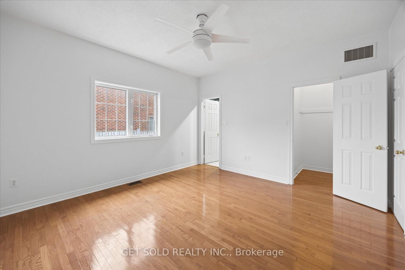 16 Deerchase Road • Brampton, ON photo 29
