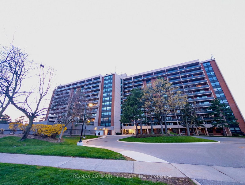 2929 Aquitaine Ave S #705, Mississauga, Ontario