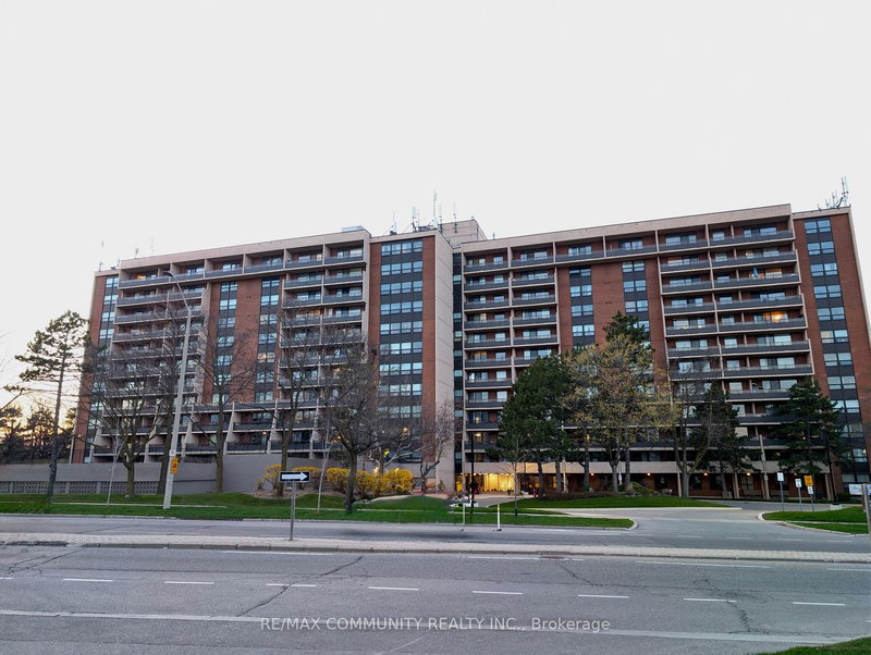 705 - 2929 Aquitaine Ave S, Mississauga, L5N 2C7 | Image 2