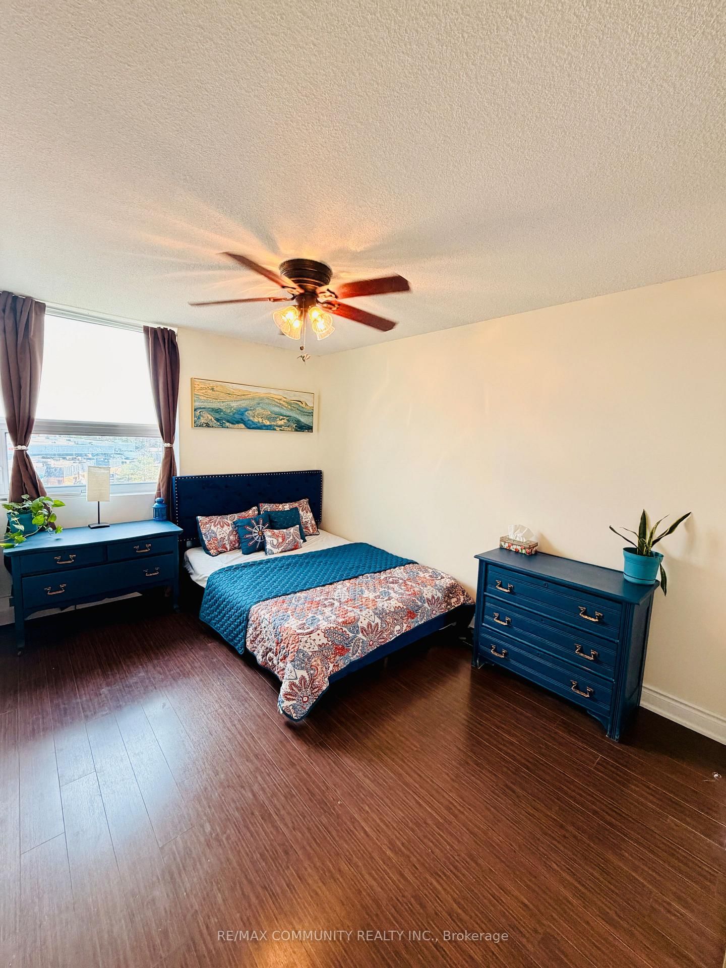 2929 Aquitaine Avenue S, Unit 705 - Photo 23