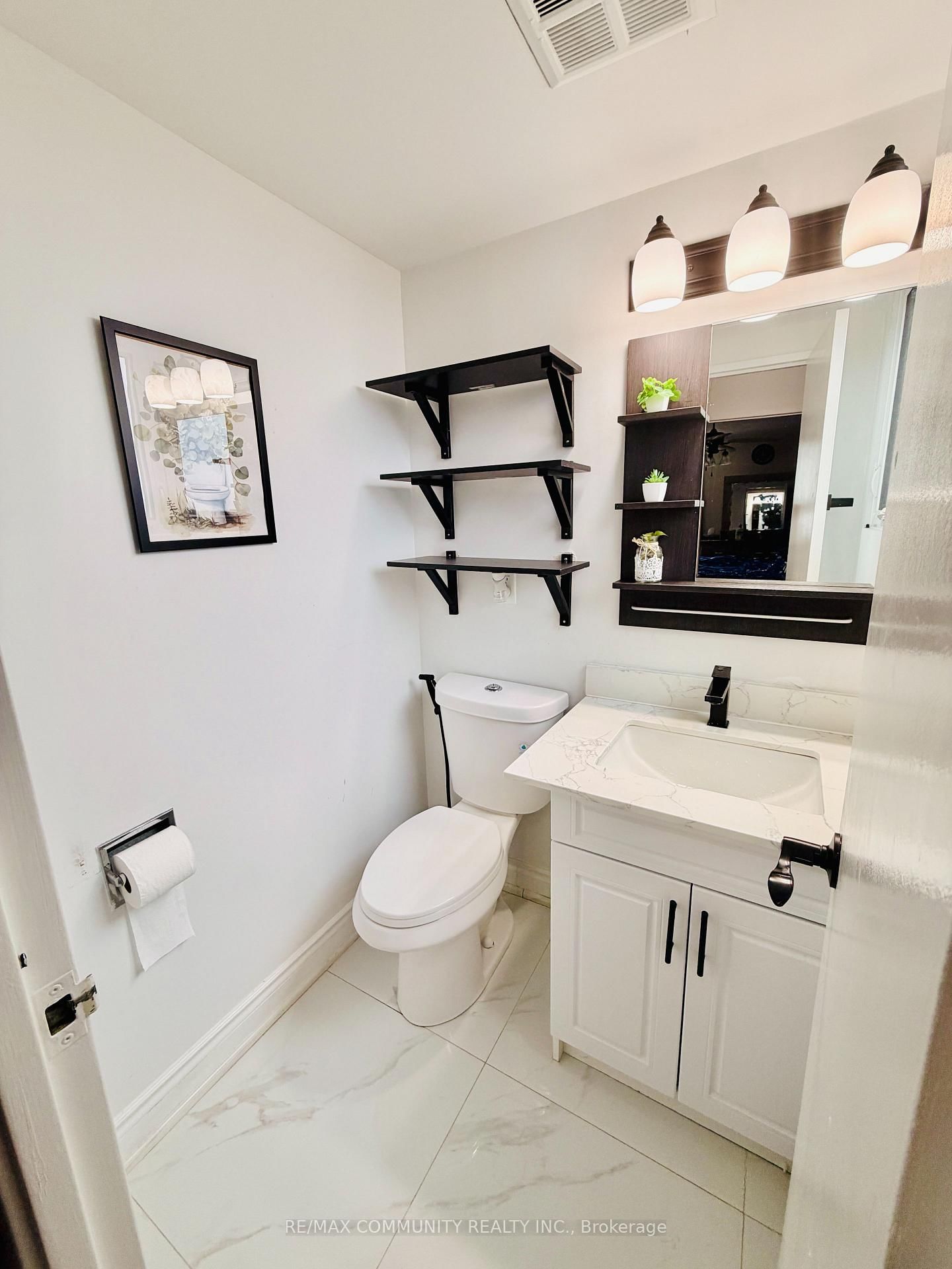 2929 Aquitaine Avenue S, Unit 705 - Photo 29