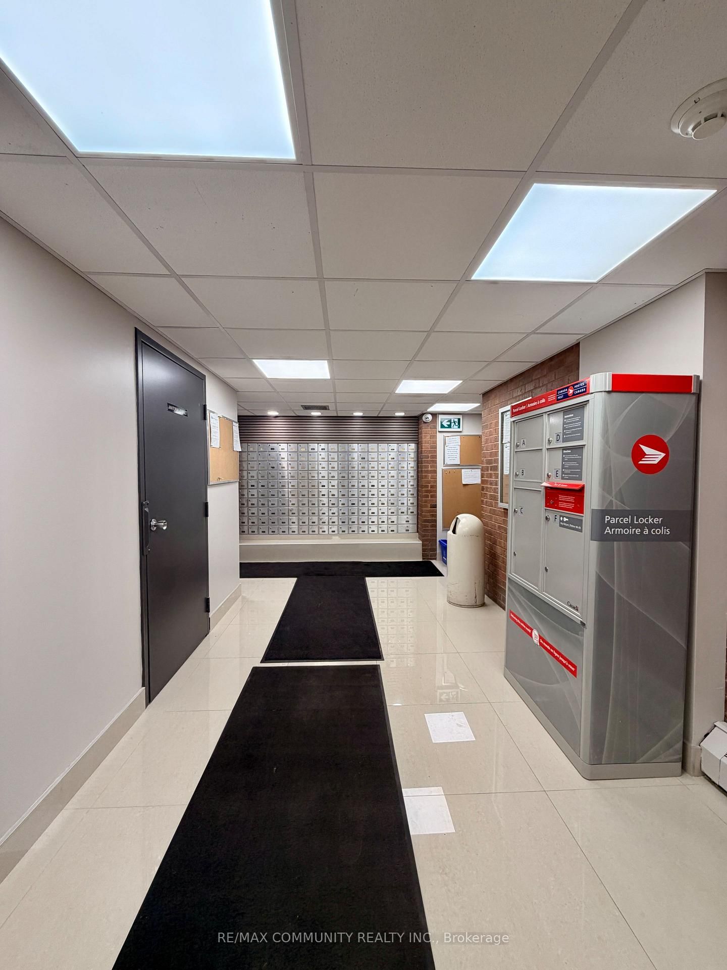 2929 Aquitaine Avenue S, Unit 705 - Photo 5