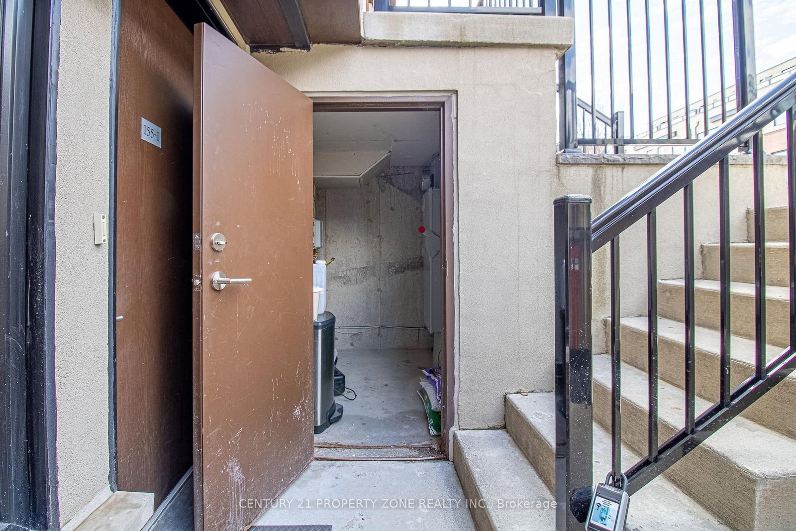 155 William Duncan Road, Unit 1 - Photo 34