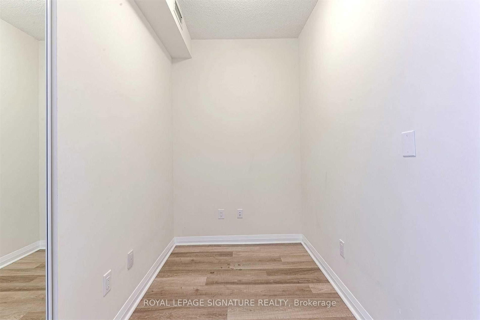 5025 Four Springs Avenue, Unit 701 - Photo 10