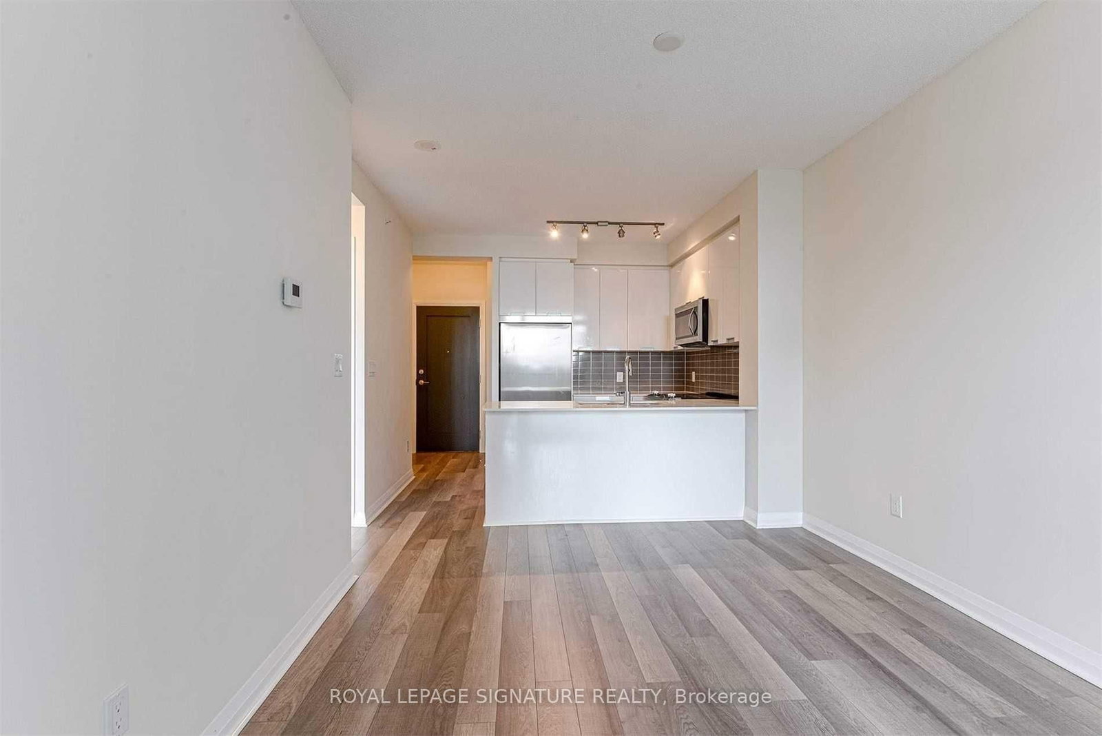 5025 Four Springs Avenue, Unit 701 - Photo 7
