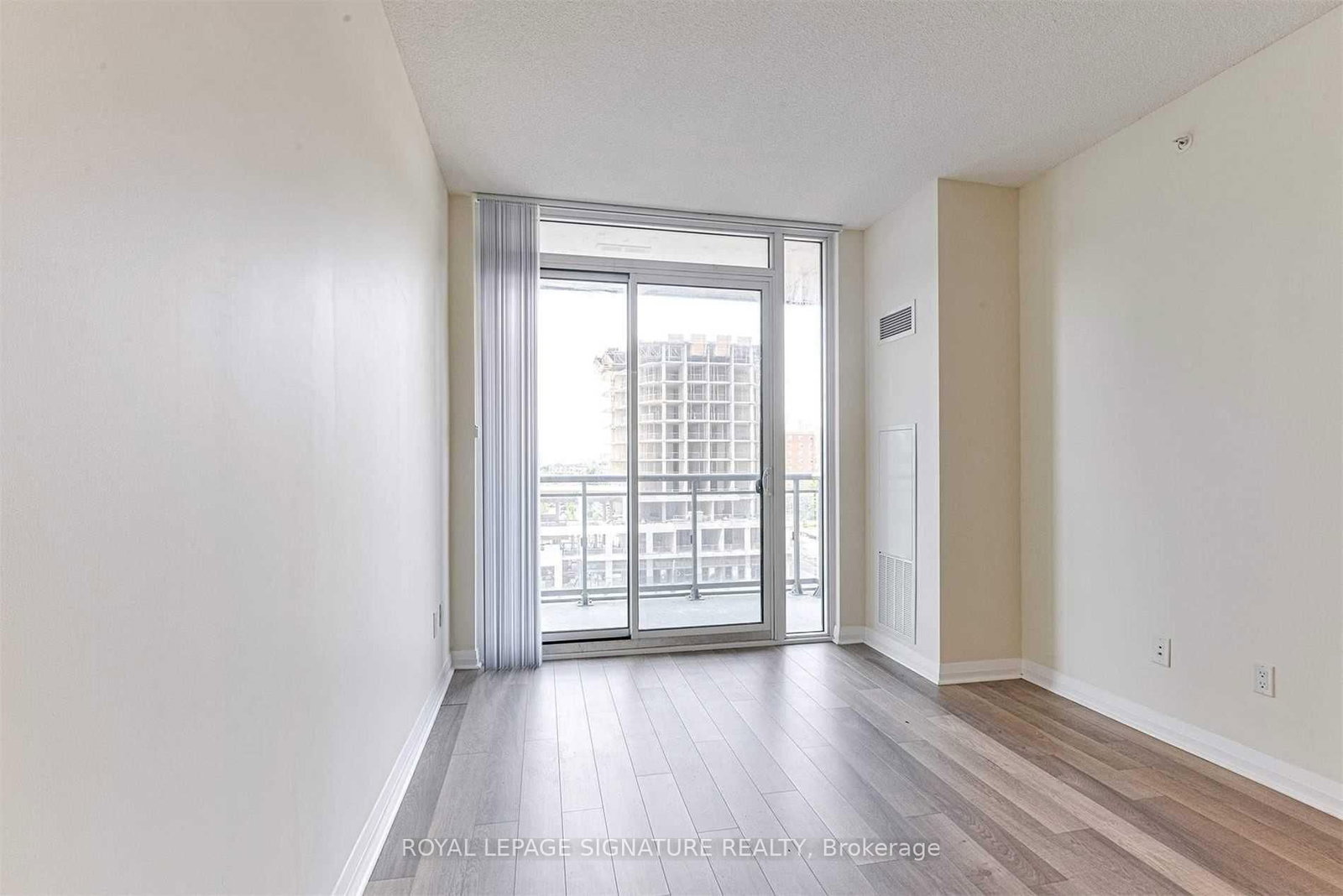 5025 Four Springs Avenue, Unit 701 - Photo 8