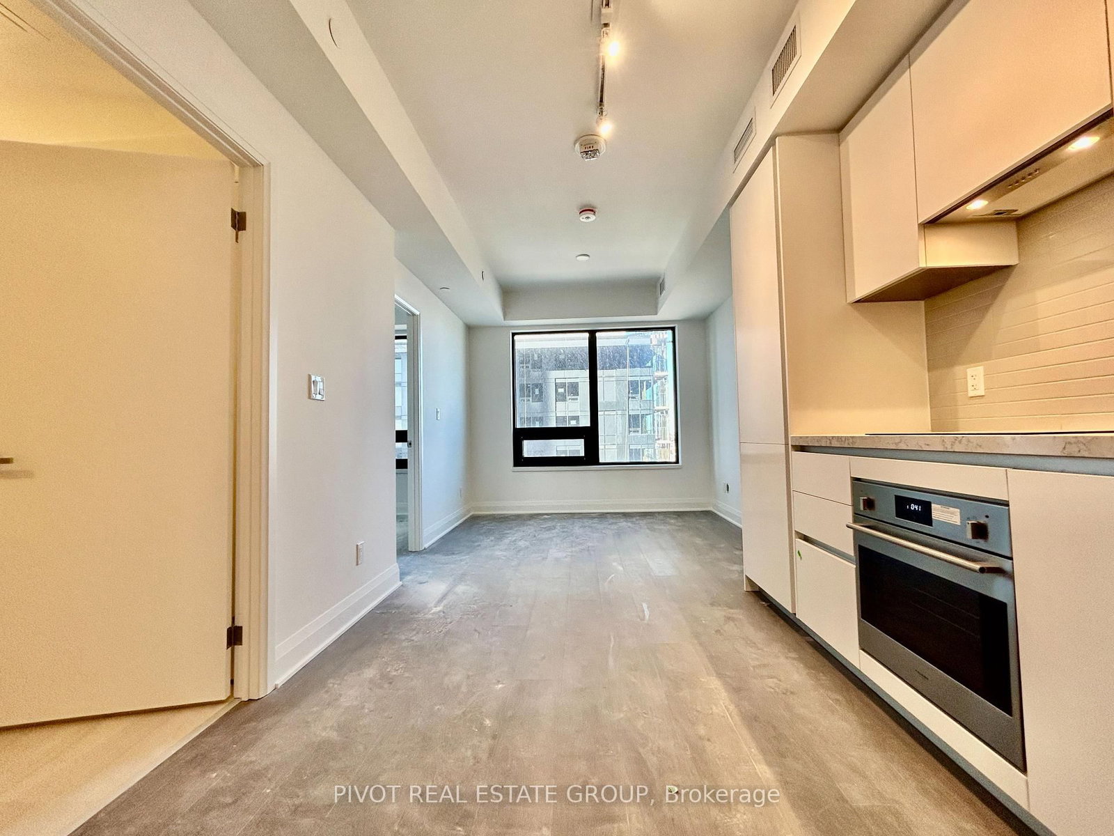 2 Erskine Road, Unit 1808 - Photo 10