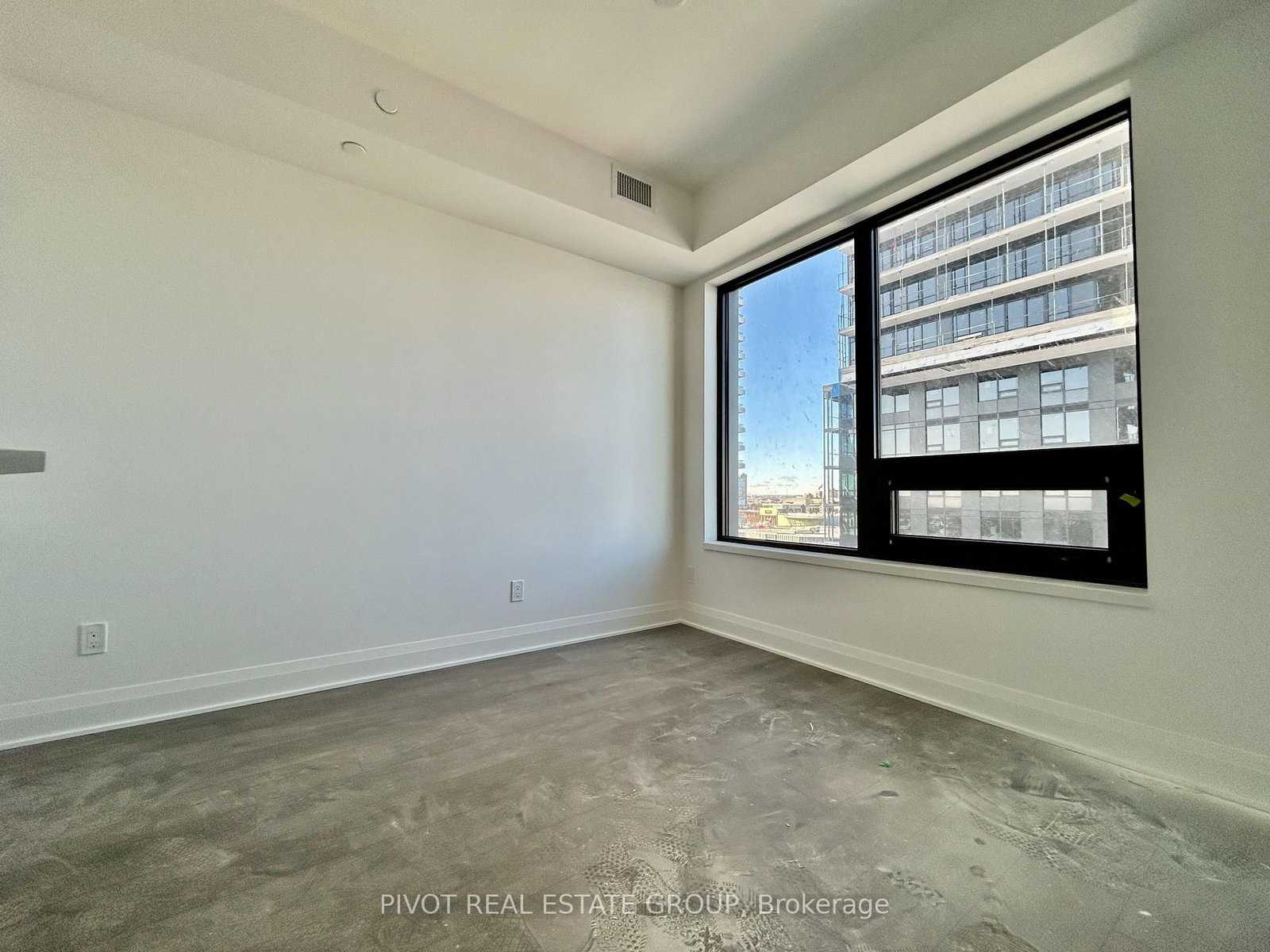 2 Erskine Road, Unit 1808 - Photo 13