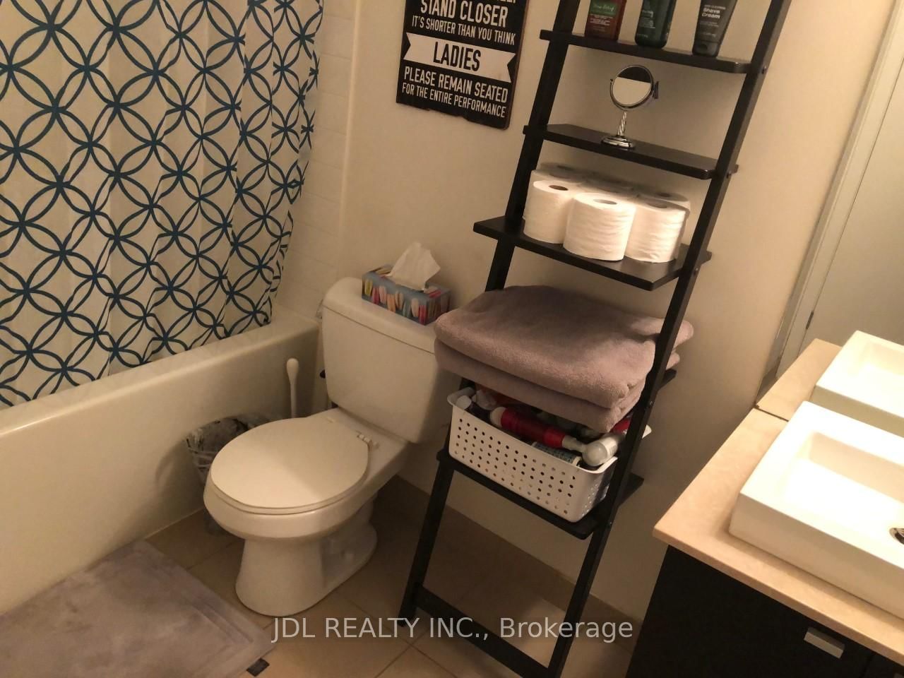 105 The Queensway Avenue, Unit 2404 - Photo 15
