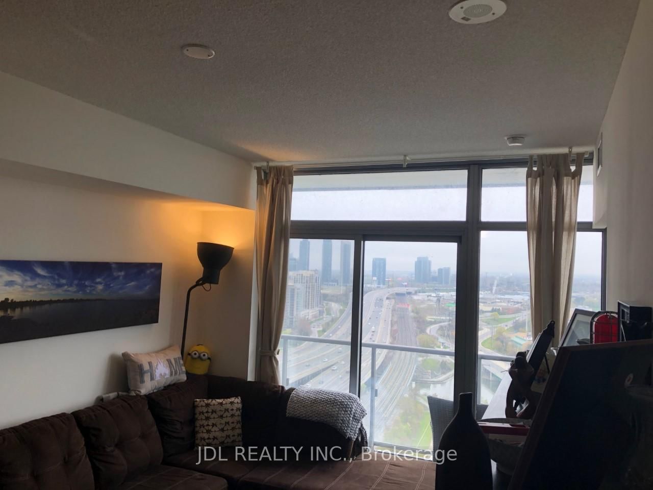 105 The Queensway Avenue, Unit 2404 - Photo 9