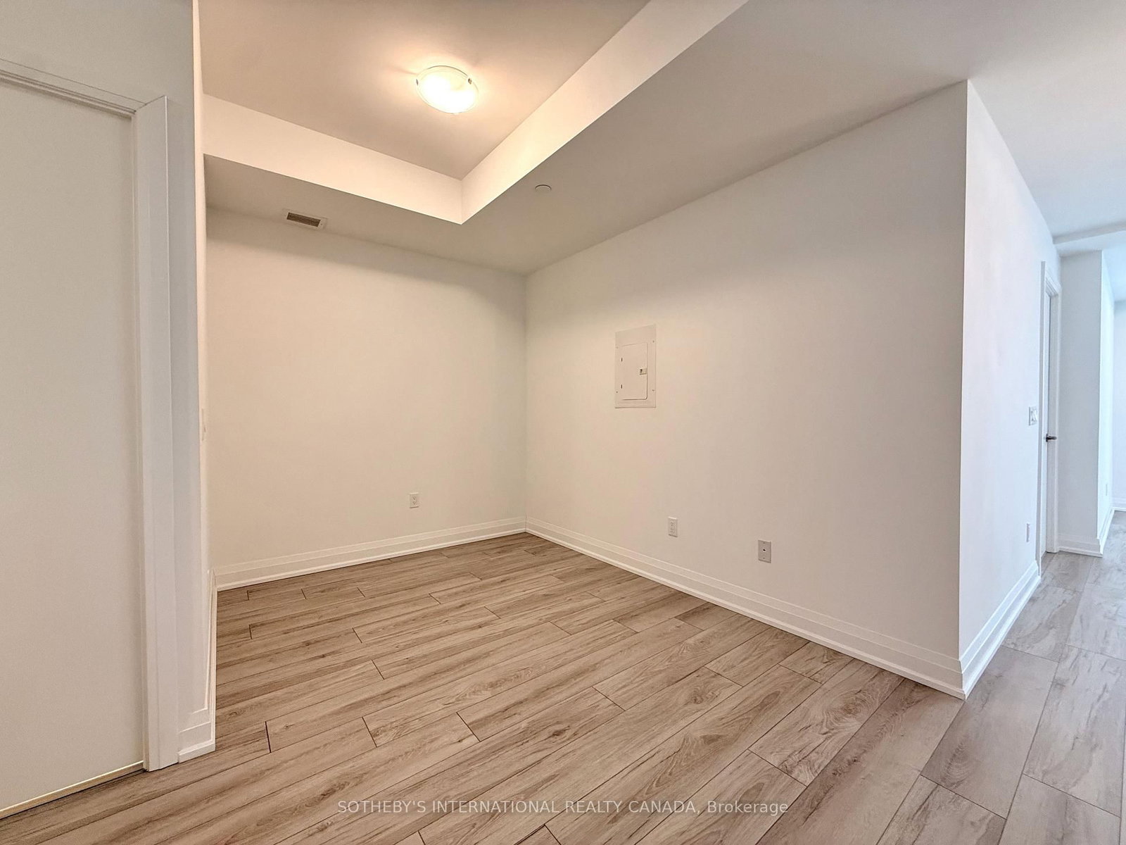1035 Southdown Road, Unit 212 - Photo 11