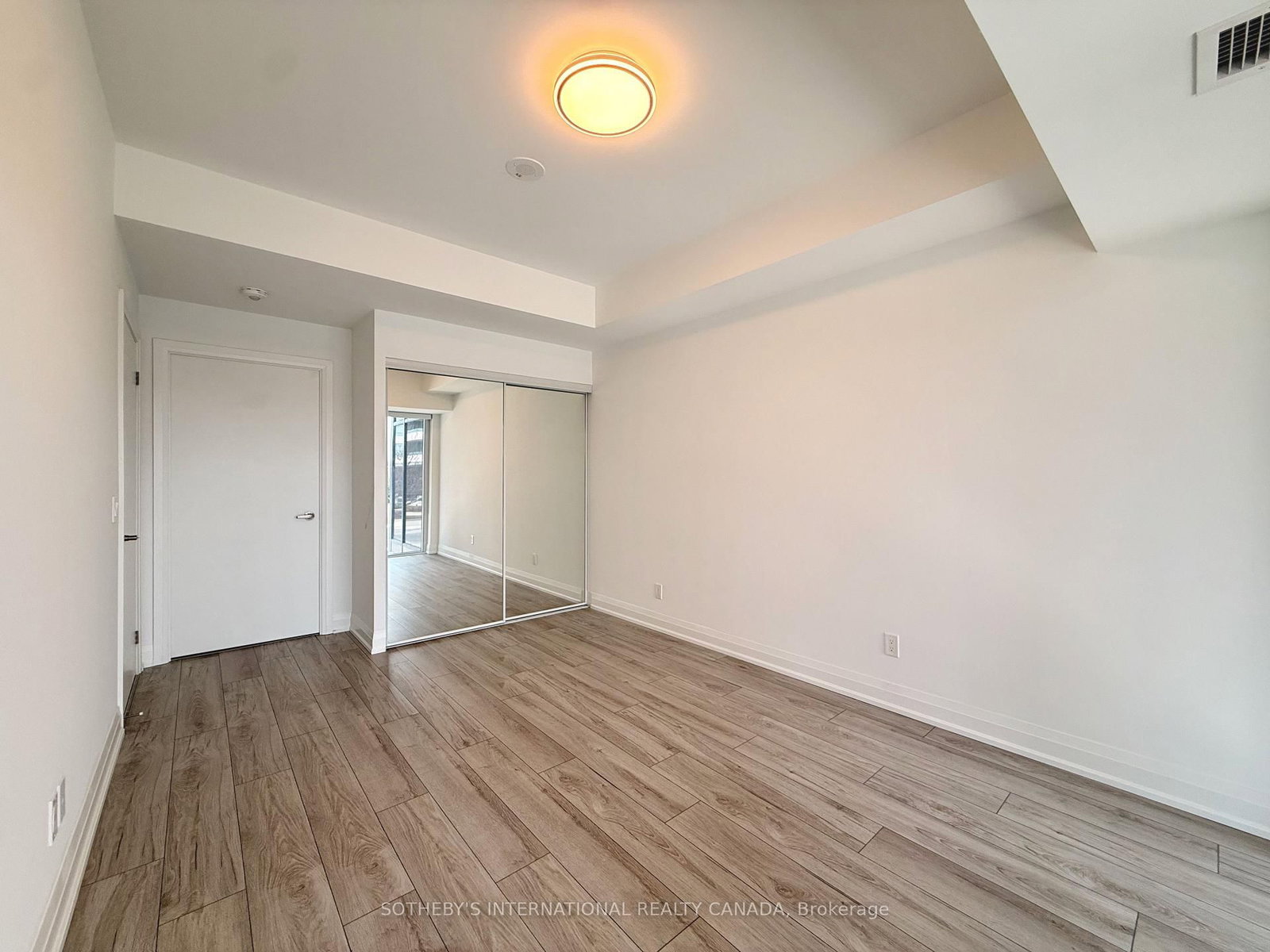 1035 Southdown Road, Unit 212 - Photo 23