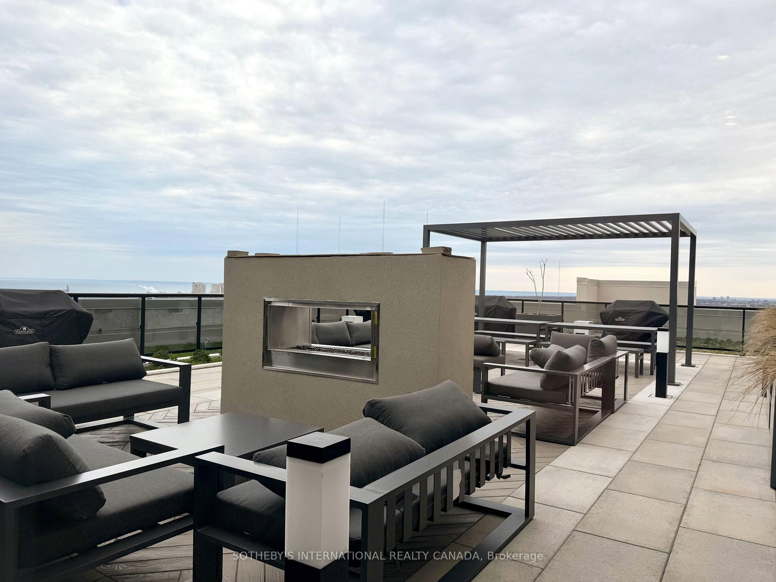 1035 Southdown Road, Unit 212 - Photo 35